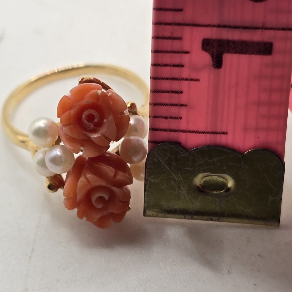 Vintage 14k Gold Carved Pink Coral Floral Ring with Pearls - Picture 7 of 8